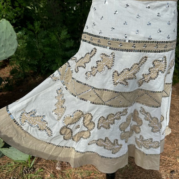 BCBGMaxazria New w Tags Sequin Embroidered A Line Skirt White Beige Lined Cotton - Picture 4 of 11
